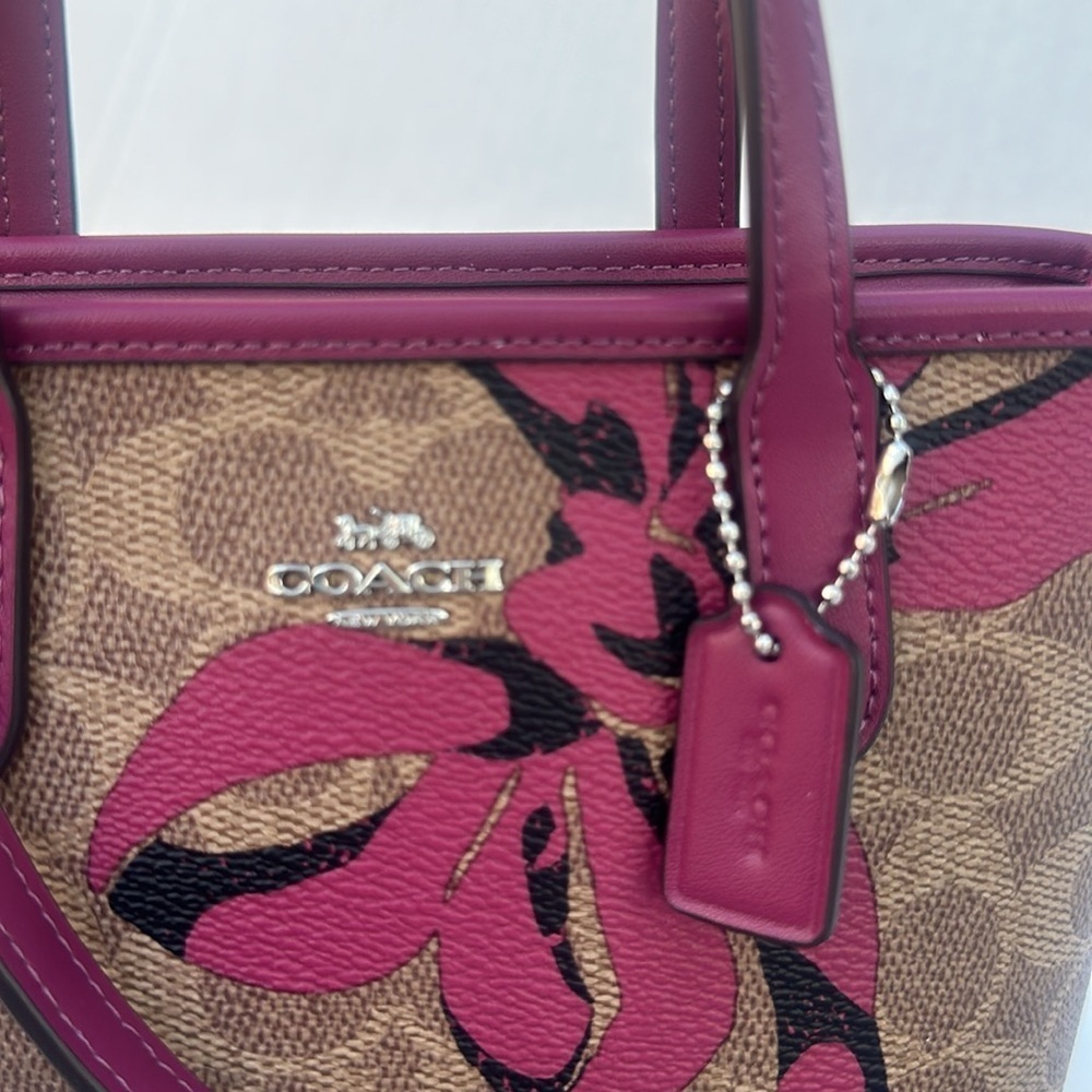 New COACH City Mini Tote Bag - Picture 6 of 8